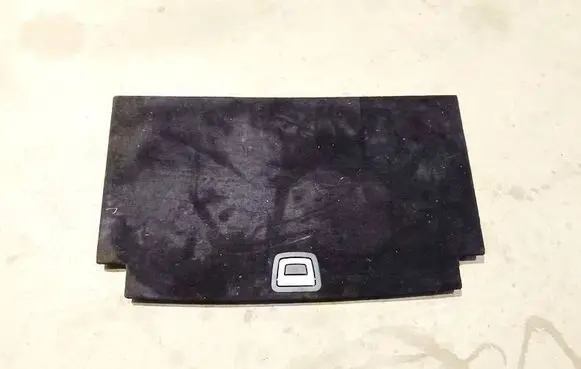 Mercedes-Benz C AMG W204 Trunk/boot mat liner 