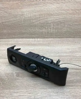 BMW 5 E60 E61 Light switch 6988555 913472501