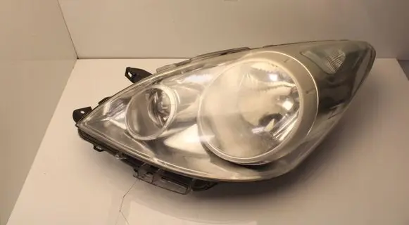 Nissan Note (E11) Headlight/headlamp