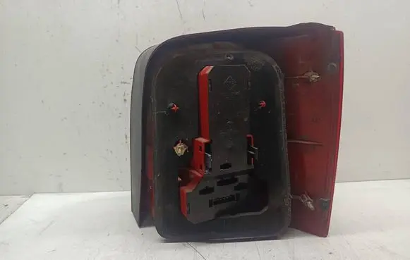 Volkswagen PASSAT B5 Rear/tail lights 3B9945111F