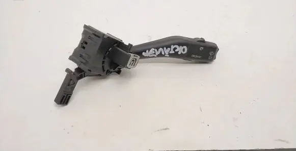 Skoda Octavia Mk2 (1Z) Wiper control stalk 1K0953519A 01203506 20330662876561