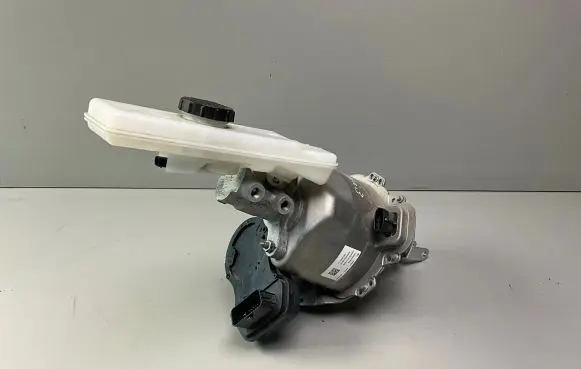 Tesla Model 3 Brake booster 104467100D 0204N00166 RR3181581007750