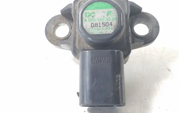 Mercedes-Benz GL X164 Air pressure sensor A0051535028