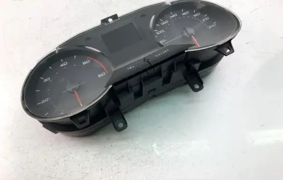 Seat Ibiza IV (6J,6P) Speedometer (instrument cluster) 6J0920802J