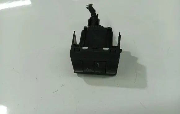 Skoda Fabia Mk2 (5J) Headlight level height control switch 5J0941333A