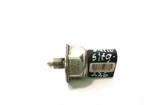 Fuel pressure sensor