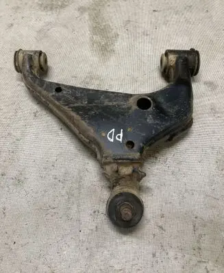 Toyota Hilux VIII Front lower control arm/wishbone