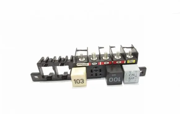 Seat Toledo II (1M) Fuse module 8L0941822
