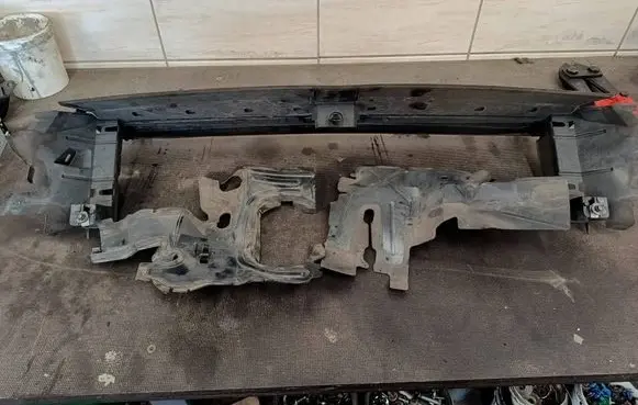 Opel Insignia B Steering wheel 