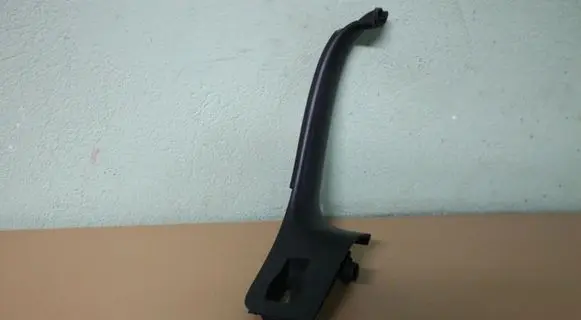 Audi A4 S4 B7 8E 8H Rear door handle trim 8E0868394A