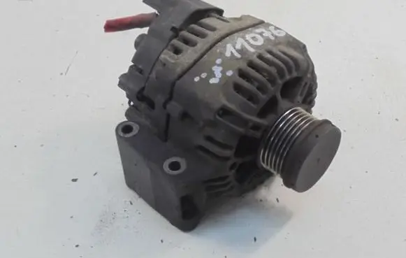 Suzuki Swift I Generator/alternator TG9S021