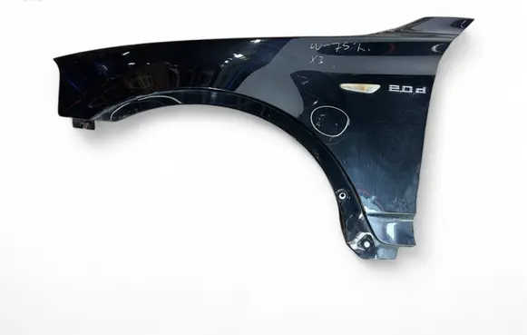 BMW X3 E83 Fender