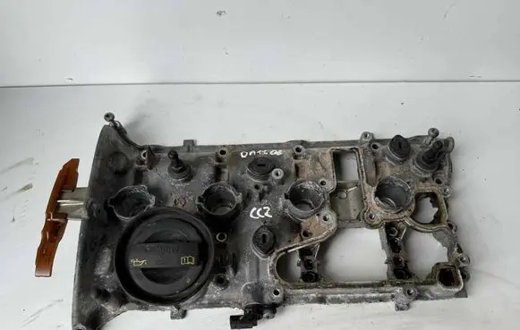 Audi Q3 8U Rocker cam cover 06H103475G CCZC CCZ