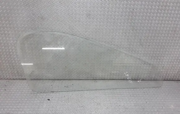 Mercedes-Benz 307 Front vent window/glass (coupe) 