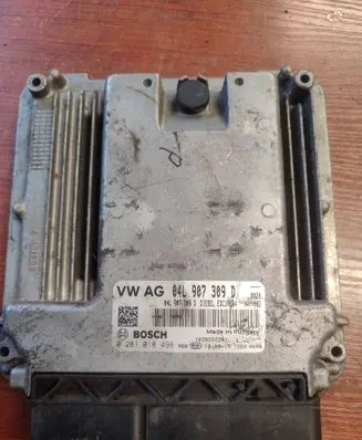 Skoda Octavia Mk3 (5E) Engine control unit/module 04L907309D 0281018498