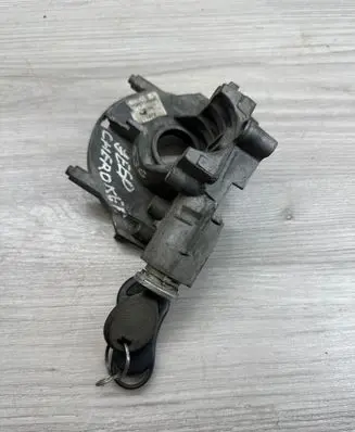 Jeep Cherokee Ignition lock 05057109AA 1073