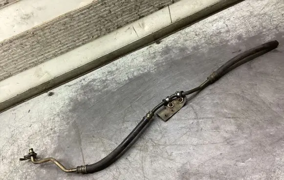 Mercedes-Benz C W203 Power steering hose/pipe/line 3082DB20