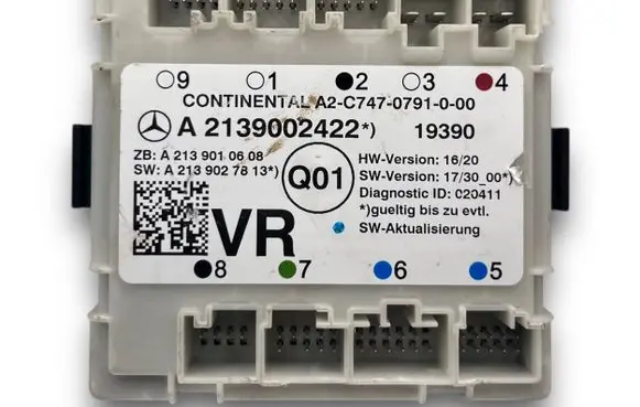 Mercedes-Benz E W213 Central body control module S3336 A2139002422