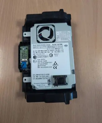 Toyota bZ4X Wireless charging module 861C042080 10R0615498 533768