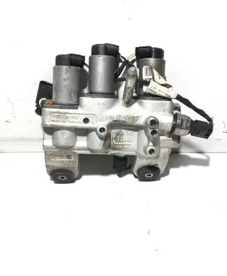 Porsche Cayenne (9PA) Air suspension compressor/pump 7L0411851 95535903000 95535903001