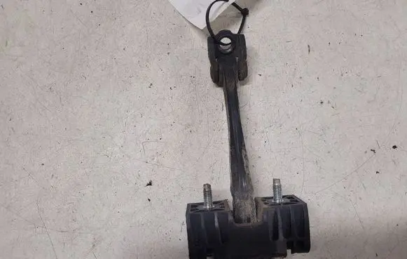 Opel Astra H Rear door check strap stopper