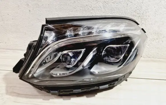 Mercedes-Benz GLS X166 Headlight/headlamp A1669062703