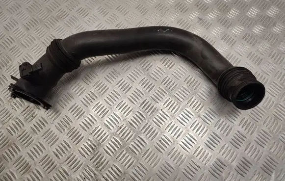 BMW Z4 g29 Intercooler hose/pipe 8601683 13718601683