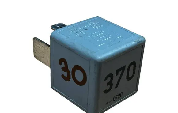 Audi A2 Other relay 8D0951253 V23134J52X300