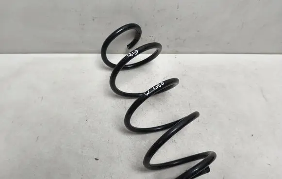 Audi Q3 8U Front coil spring 