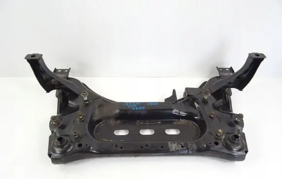 Nissan Qashqai Front axle beam 