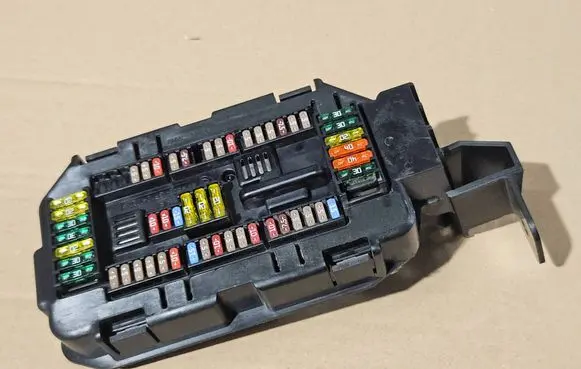 BMW X5 F15 Fuse module 9316568 3265835