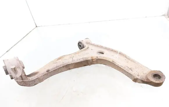 Front lower control arm/wishbone