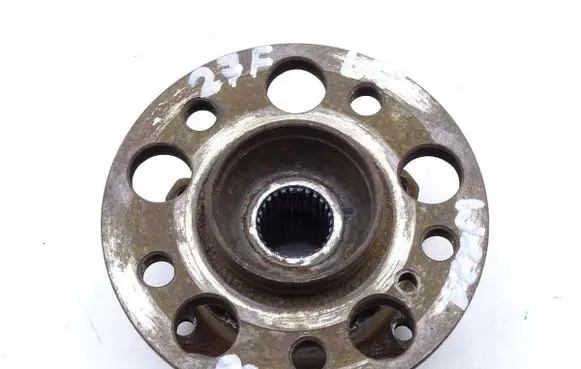 Mercedes-Benz S AMG W221 Rear wheel bearing hub 