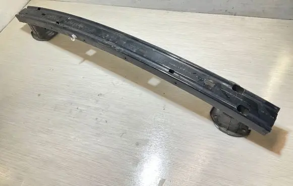 Nissan Juke I F15 Rear bumper cross member