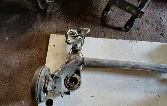 Opel Corsa D Rear axle beam 