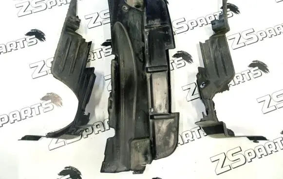 Ford Grand C-MAX Intercooler air guide/duct channel AM519F721BB D2L4A AM518310BB
