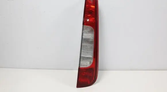 Ford Focus C-MAX Rear/tail lights 3M5113N411AA