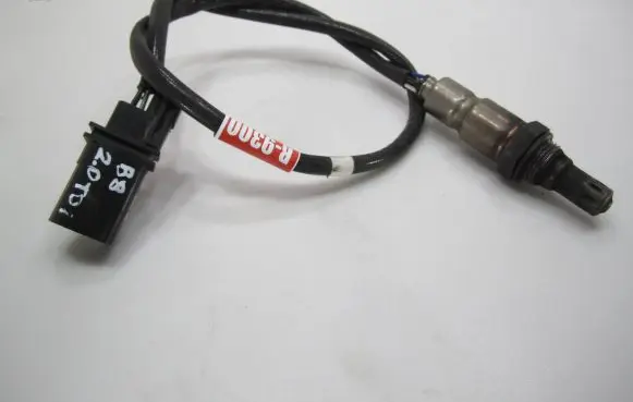Volkswagen PASSAT B8 Lambda probe sensor 04L906262A