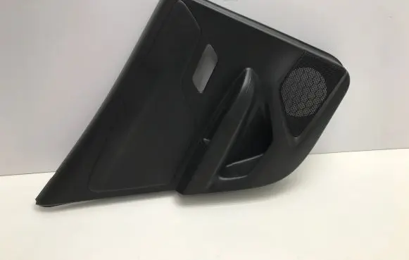 Opel Mokka B Rear door card panel trim 98351461ZD