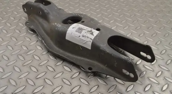 Mercedes-Benz C W205 Rear upper control arm/wishbone A2053522000