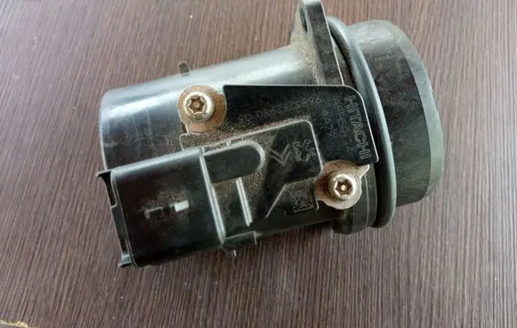 Citroen DS4 Mass air flow meter 9683282980