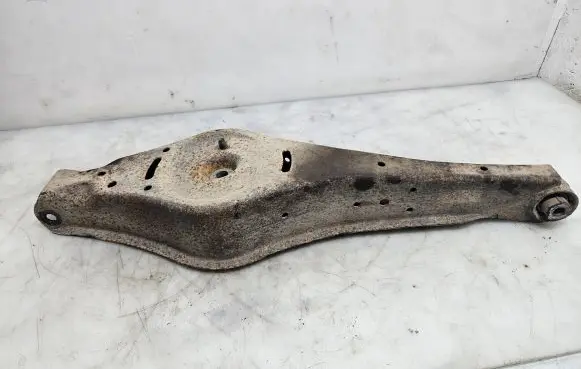 Volkswagen PASSAT B6 Rear upper control arm/wishbone