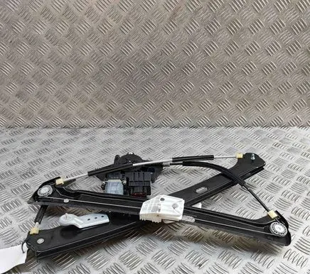 Skoda Kamiq Front door electric window regulator 654837461