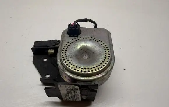 Ford Mustang VI Horn signal GR3T19N217AD 116A0005019 70423112