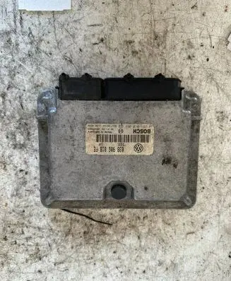 Volkswagen PASSAT B5 Engine control unit/module 038906018fe