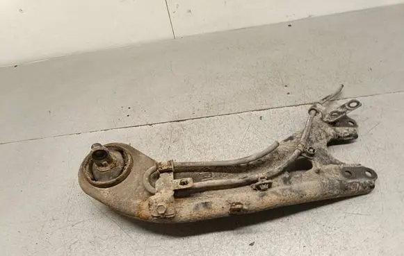 Hyundai i40 Rear upper control arm/wishbone
