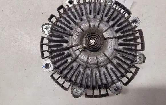KIA Sorento Viscous fan clutch