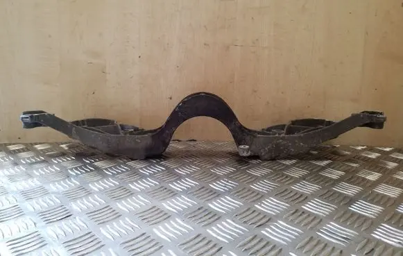 BMW X3 E83 Rear differential/diff mount bracket 3404621