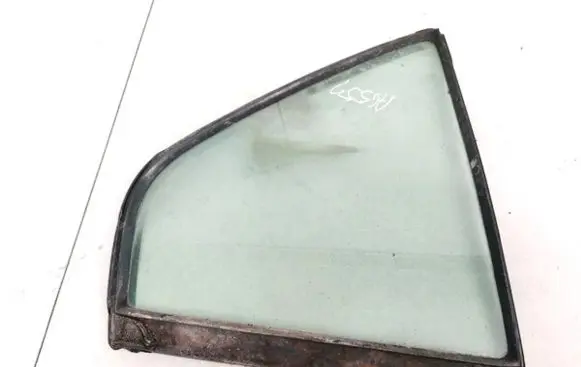 Mitsubishi Galant Rear vent window glass 