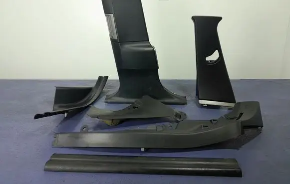 BMW 7 E65 E66 Other sill/pillar trim element 7004447